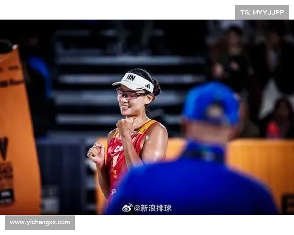 沙排冠军薛晨发起海岸清洁行动 决赛后携志愿者积极拾荒保护环境