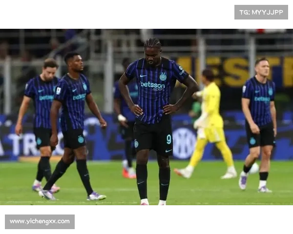 欧冠焦点战：邓弗里斯重返荷兰迎战阿贾克斯国米争夺小组出线权